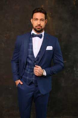 Alex háromrészes öltöny