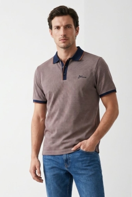 Ferum galléros póló