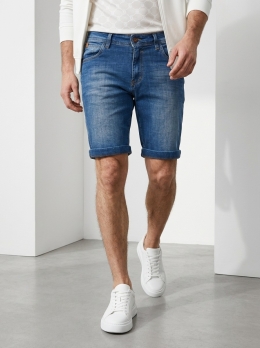 Julian farmershort