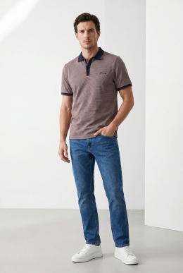 Ferum galléros póló